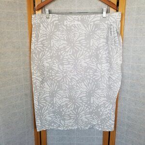 RipSkirt Hawaii Wrap Skirt Gray White Floral Length #3 Size XXL (20-22) Pockets